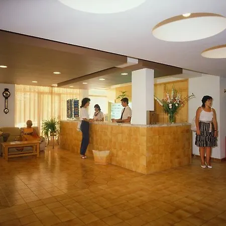 Hm Tropical Hotel 4*